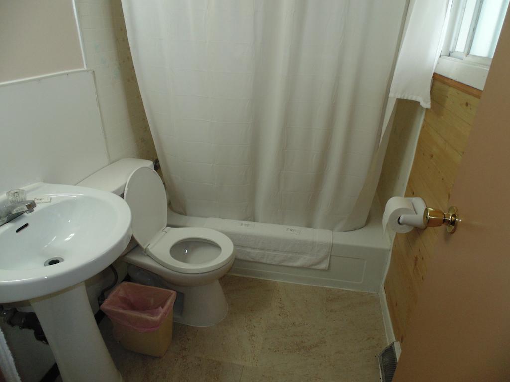 Capri Motel Port Colborne Kamer foto